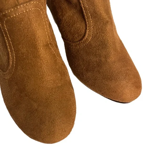 26) Madden Girl Faux Suede Payge Chestnut Beaded Ankle Booties Size 8 - Picture 6 of 13